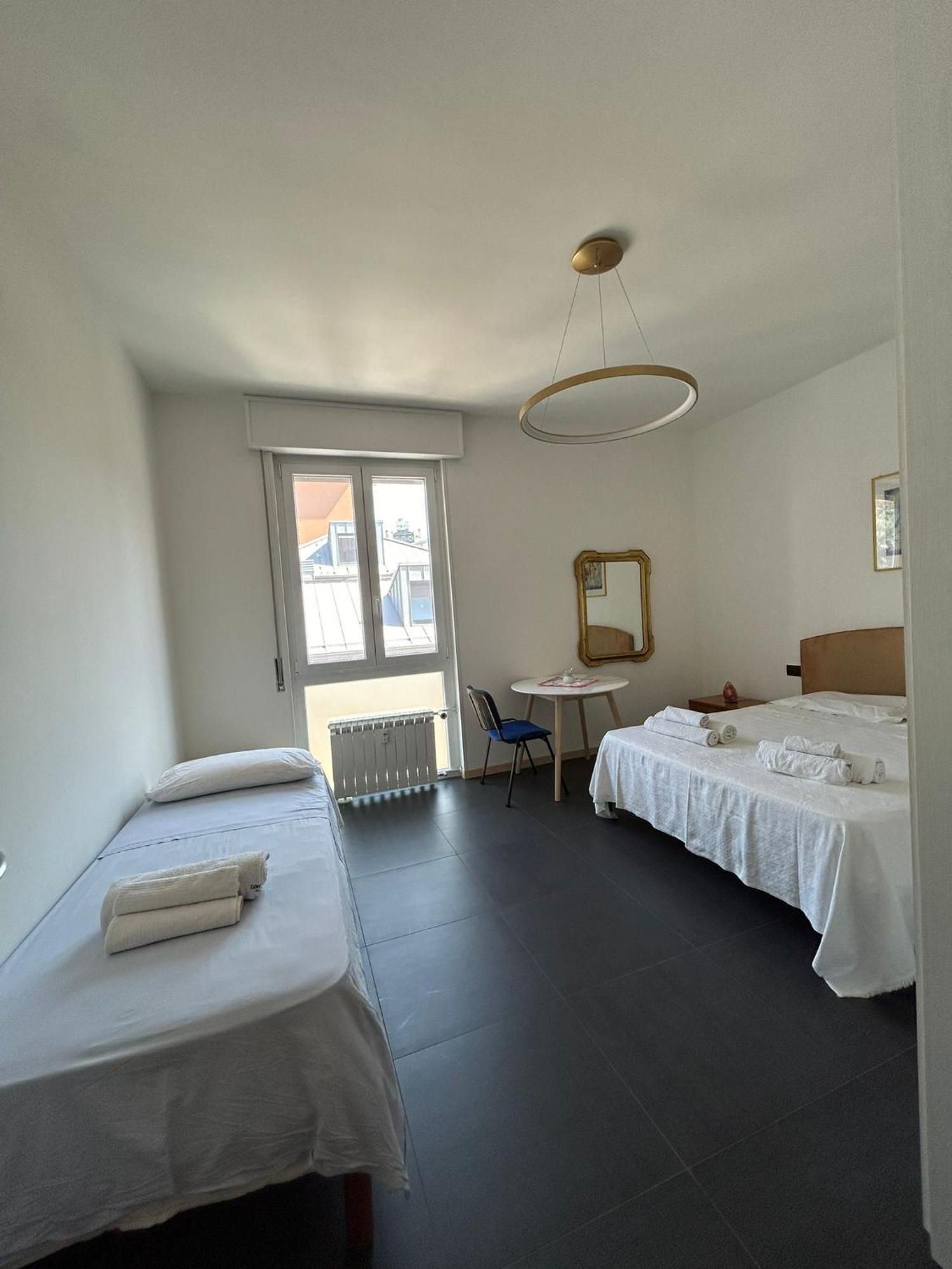 M&M Bergamo Center - Modern Flat With Free Wifi-Netflix And Welcome Italian Coffee Exteriör bild