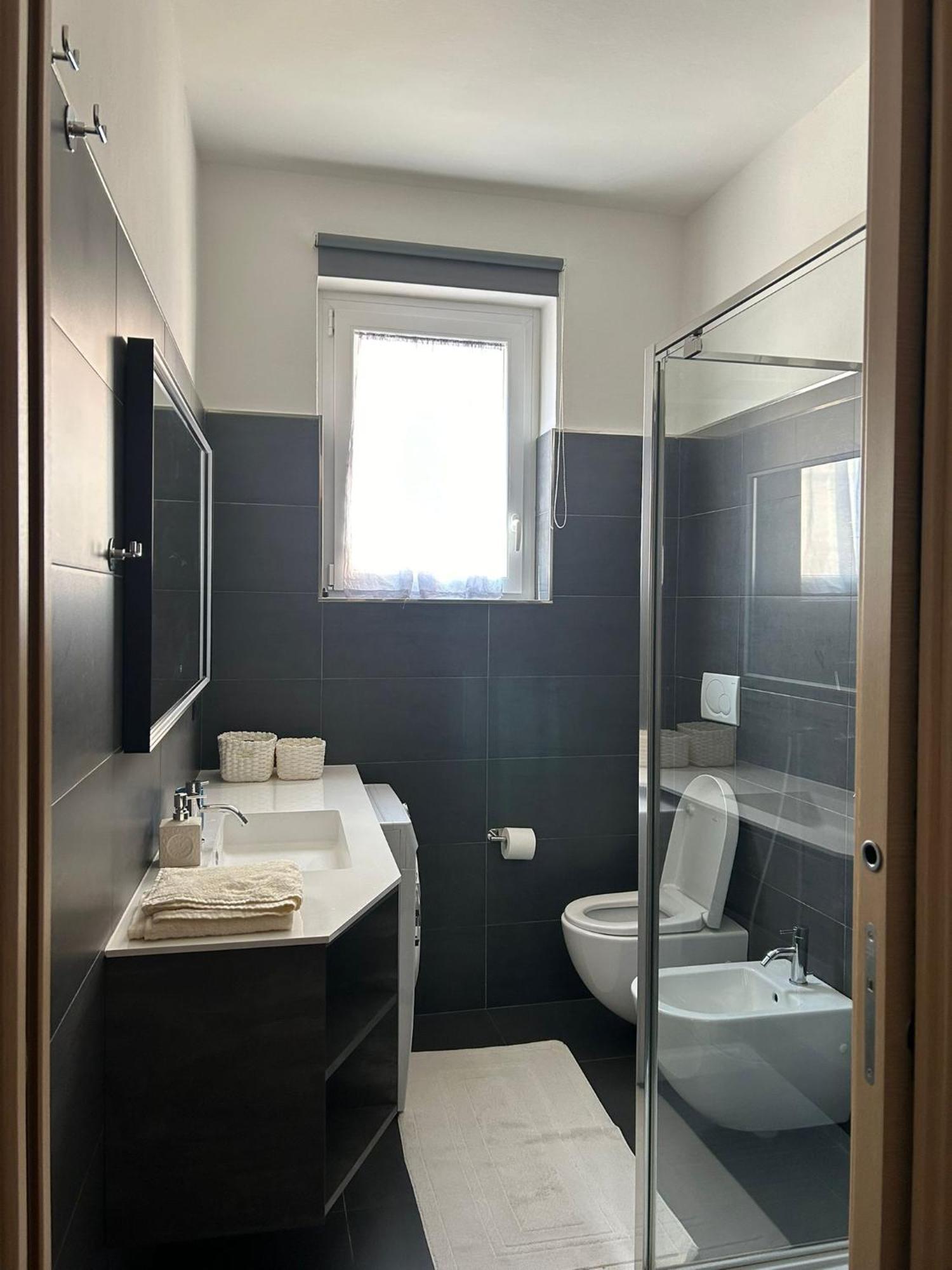 M&M Bergamo Center - Modern Flat With Free Wifi-Netflix And Welcome Italian Coffee Exteriör bild