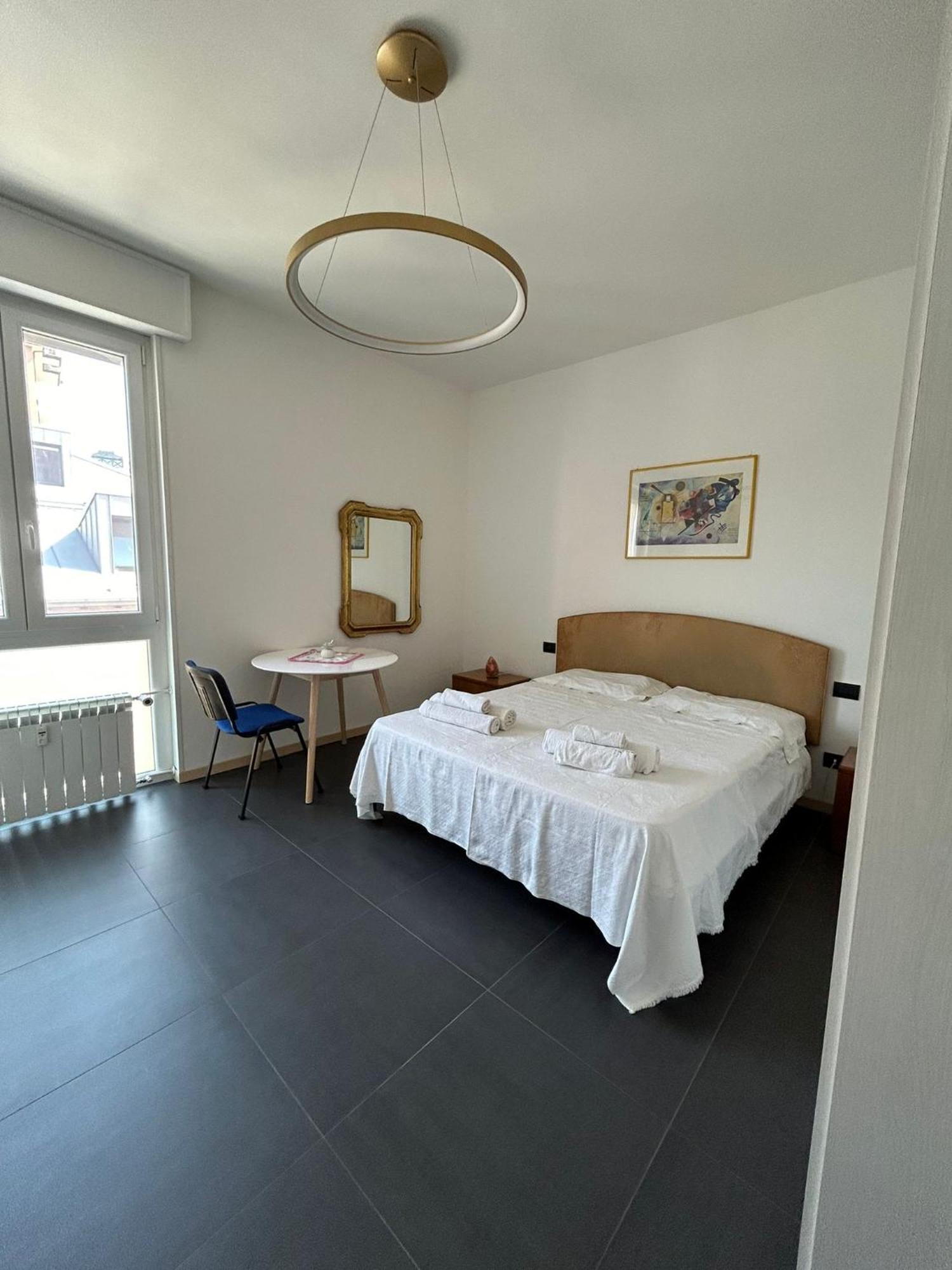 M&M Bergamo Center - Modern Flat With Free Wifi-Netflix And Welcome Italian Coffee Exteriör bild